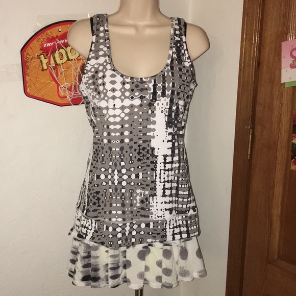 Zella Tops - Zella very nice sport top